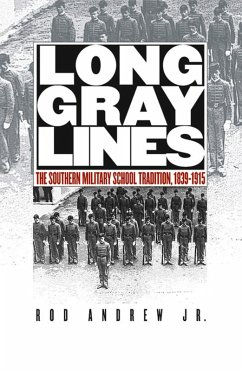 Long Gray Lines (eBook, ePUB)