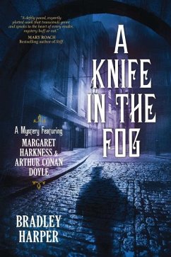 A Knife in the Fog - Harper, Bradley