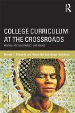 College Curriculum at the Crossroads (eBook, ePUB)