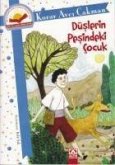 Düslerin Pesindeki Cocuk