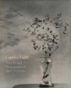 Captive Light - Bullock, Margaret E; Martin, David F