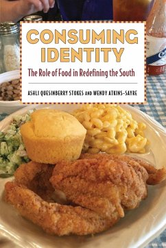 Consuming Identity - Stokes, Ashli Quesinberry; Atkins-Sayre, Wendy