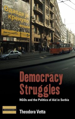 Democracy Struggles - Vetta, Theodora