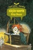 Kücük Vampir Kitap Okuyor