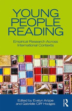 Young People Reading (eBook, PDF)