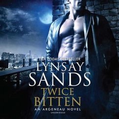 Twice Bitten: An Argeneau Novel - Sands, Lynsay