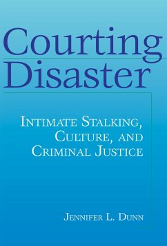 Cover Courting Disaster (eBook, PDF)