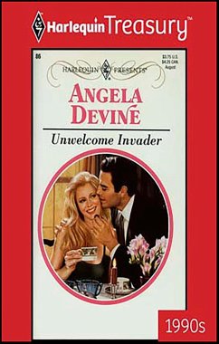 UNWELCOME INVADER (eBook, ePUB) - Devine, Angela