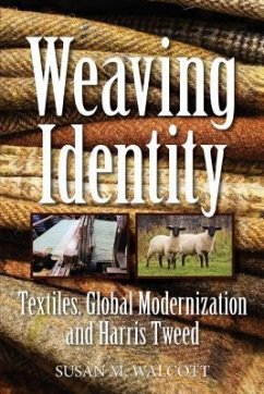 Weaving Identity (eBook, ePUB) - Walcott, Susan M.