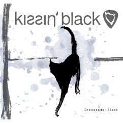 Dresscode: Black - Kissin' Black