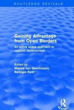 Gaining Advantage from Open Borders - Ratti, Remigio