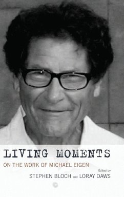 Cover Living Moments