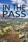 In the Pass (Mysterious Journeys, #5) (eBook, ePUB)