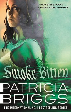 Smoke Bitten - Briggs, Patricia