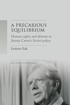 A precarious equilibrium (eBook, ePUB) - Tulli, Umberto