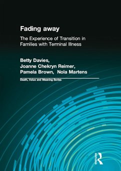 Fading away (eBook, ePUB) - Davies, Betty