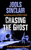 Chasing the Ghost (An Abby Craig Paranormal Mystery, #2) (eBook, ePUB)