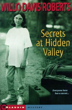 Secrets at Hidden Valley - Roberts, Willo Davis