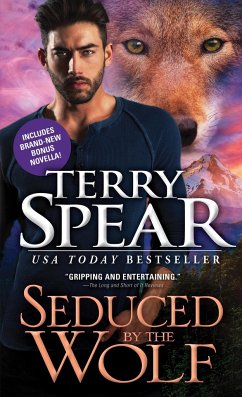 Seduced by the Wolf - Spear, Terry