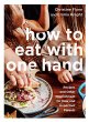 How to Eat with One Hand - Bild 1
