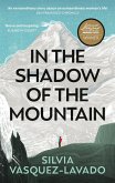 In The Shadow of the Mountain (eBook, ePUB)