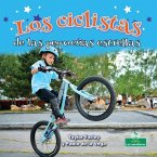 Los Ciclistas de Las Pequeñas Estrellas (Little Stars BMX Bikes)