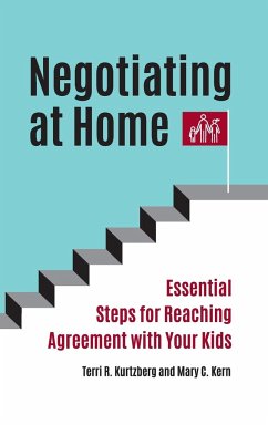 Negotiating at Home - Kurtzberg, Terri; Kern, Mary