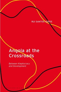 Angola at the Crossroads (eBook, PDF) - Verde, Rui Santos