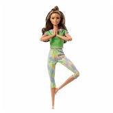 Barbie Made to Move Puppe (brünett) im grünen Yoga Outfit