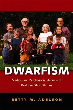 Dwarfism (eBook, ePUB) - Adelson, Betty M.