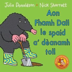 Aon Fhamh Dall le spaid a' deanamh toll - Donaldson, Julia