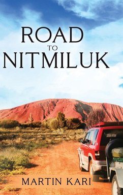 Road to Nitmiluk (Black and White) - Kari, Martin