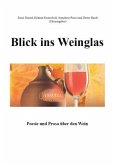 Blick ins Weinglas