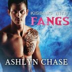 Kissing with Fangs Lib/E