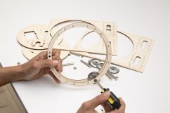 Make Your Own Tambourine (Experimentierkasten)