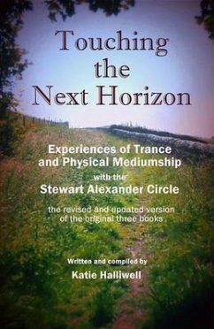Touching the Next Horizon (eBook, ePUB) - Halliwell, Katie