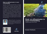 Riool- en effluentwater in musi-rivierbedding