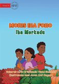 Living in the Village - At the Market - Moris iha Foho - Iha Merkadu