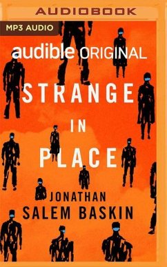 Strange in Place: Tales from the Homefront of the New Paranormal - Baskin, Jonathan Salem