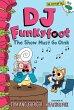 DJ Funkyfoot: The Show Must Go Oink (DJ... - Bild 1