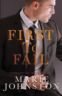 First to Fail (LARGE PRINT) - Johnston, Marie