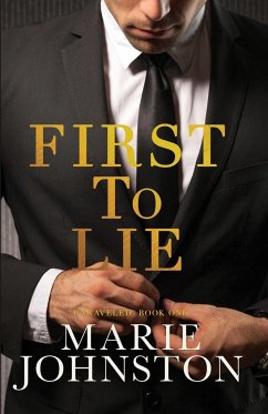 First to Lie (LARGE PRINT) - Johnston, Marie