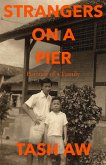 Strangers on a Pier: Portrait of a Family (eBook, ePUB)