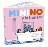 Minino Y La Bañera