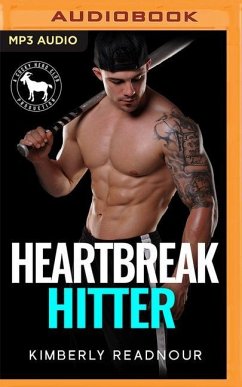 Heartbreak Hitter: A Hero Club Novel - Readnour, Kimberly; Club, Hero