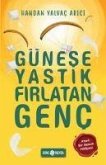 Günese Yastik Firlatan Genc