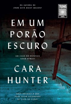 Cover Em um porão escuro (eBook, ePUB)