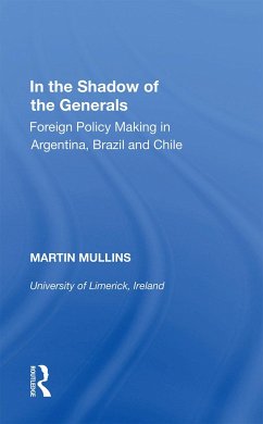 In the Shadow of the Generals - Mullins, Martin