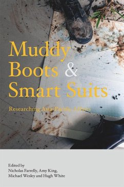 Cover Muddy Boots and Smart Suits (eBook, PDF)