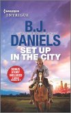 Set Up in the City & Rescue at Cardwell Ranch (eBook, ePUB)
